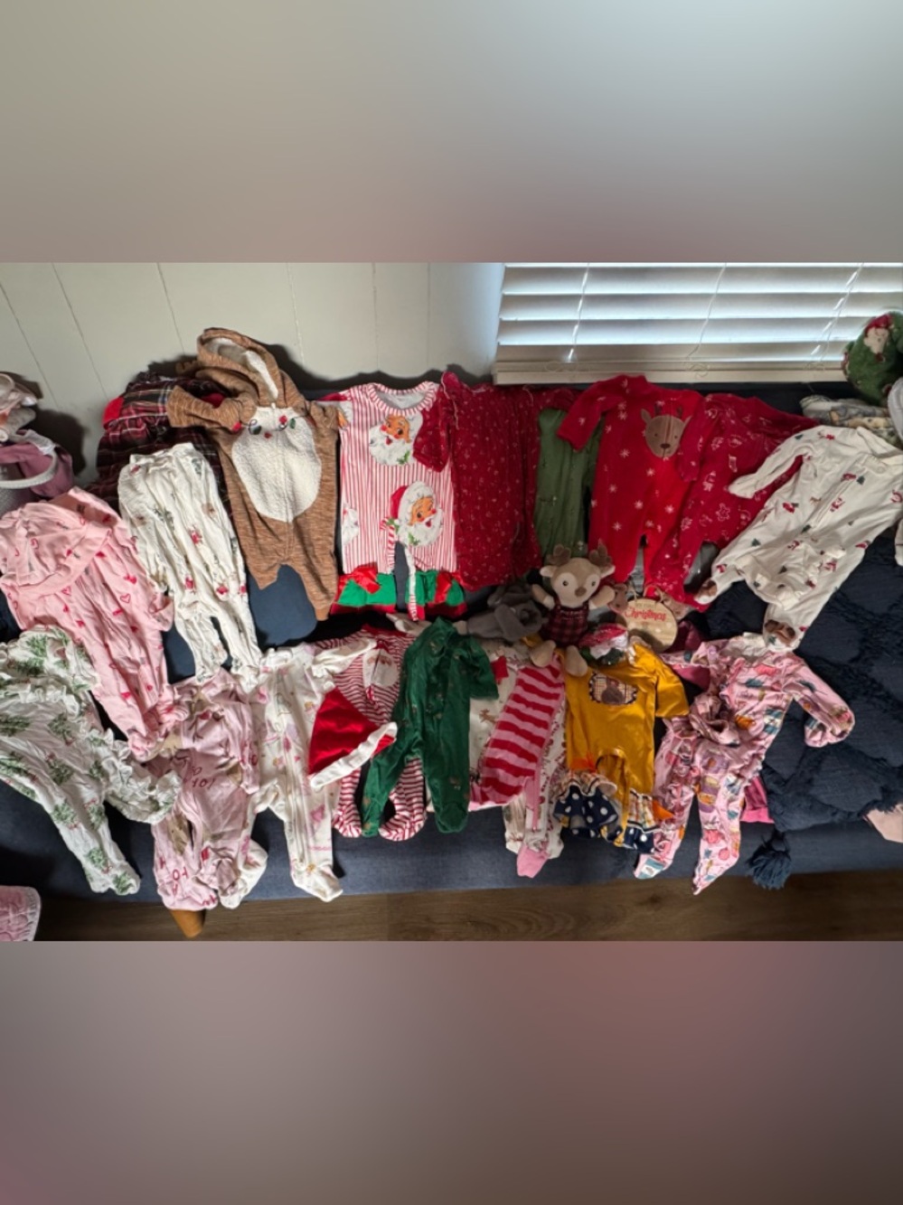 Lot of roughly 19 pieces (Holiday) Christmas mostly! 0-3 months